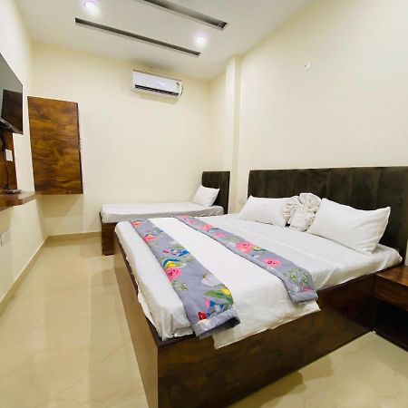 Naman Homestay Amritsar Eksteriør billede