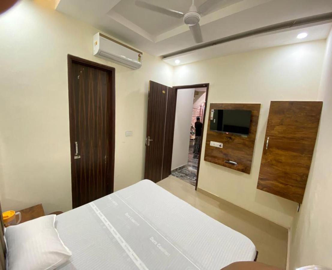 Naman Homestay Amritsar Eksteriør billede